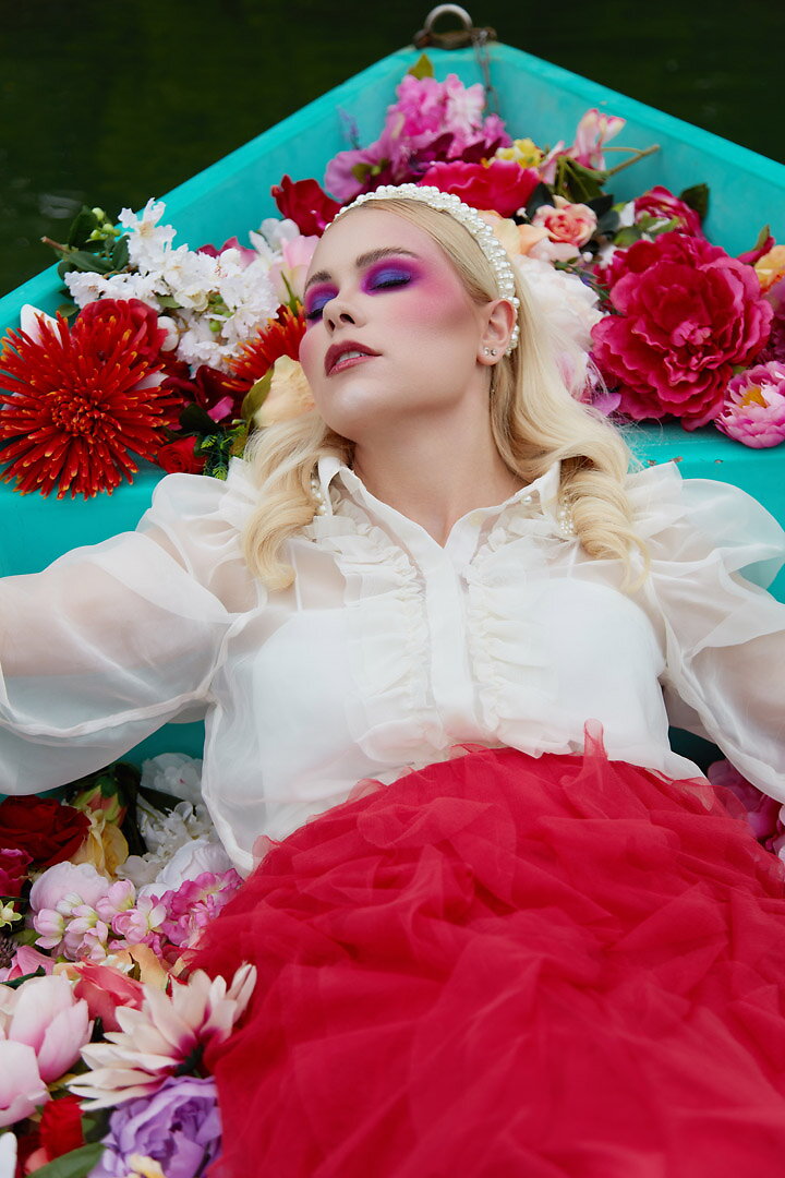 Fashion Flowerboat — photo 3