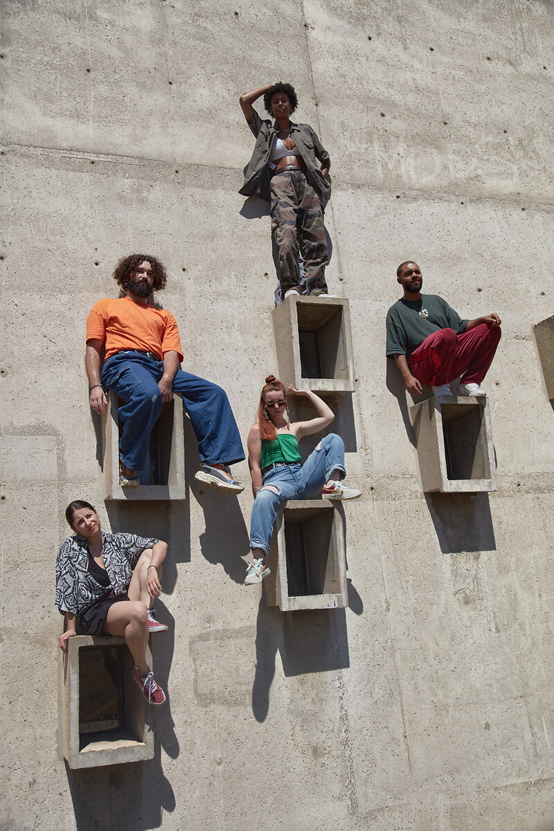 Leshumainsalpha — photo 3